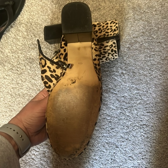 Cheetah Booties - Picture 3 of 5